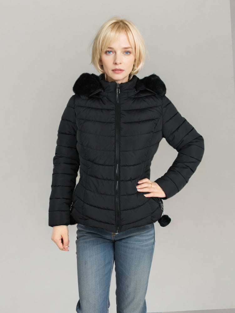 Women's short thick coat with fur ball and detachable hood
