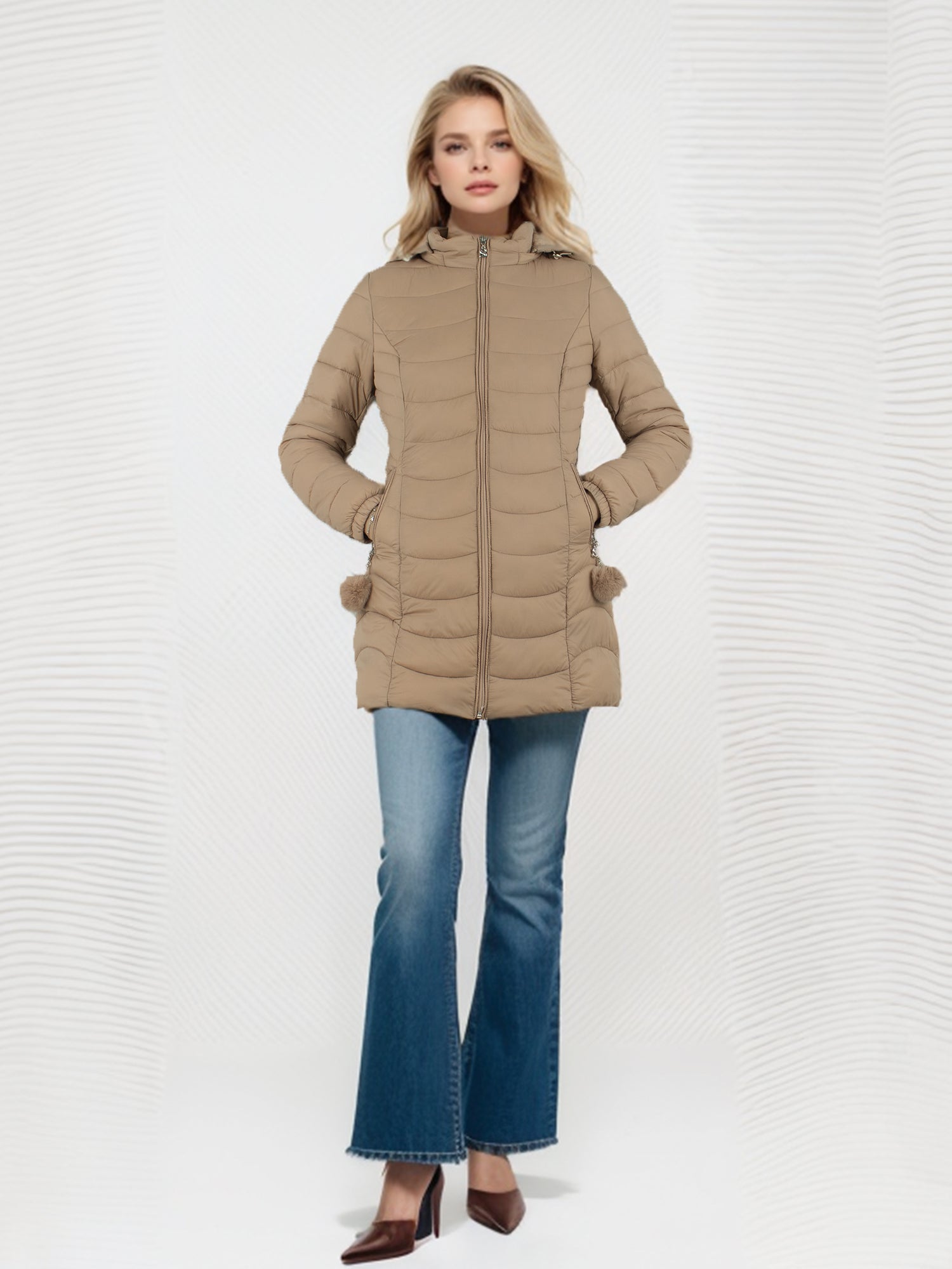 Women's Light Down Jacket Winter Warm Lightweight Long Hooded Down Jacket